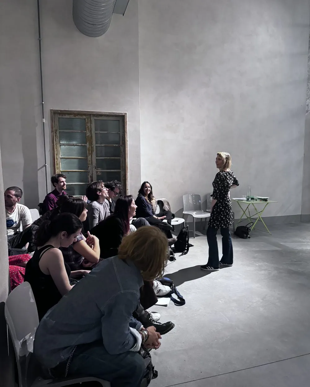 Sonia Espinosa al lavoro con il gruppo del 2024